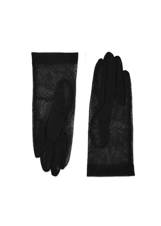 Liddi in Black